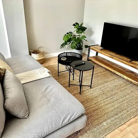 Aurora 2 Bedroom Rotterdam